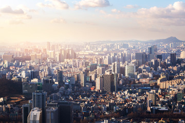 Fototapeta na wymiar Seoul city skyline and skyscraper in downtown seoul, South Korea.