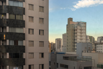 prédios urbanos