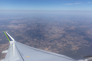 Fototapeta na wymiar horizonte visto do avião