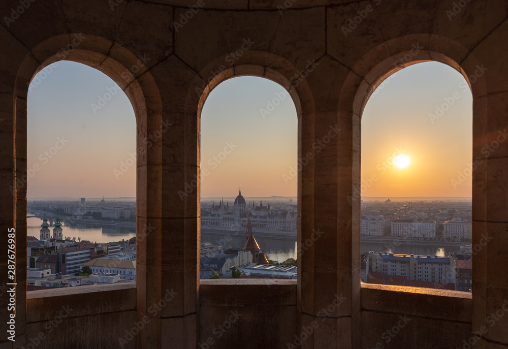 Wall mural Europe, Hungary, Budapest cityscape with hungarian Parliamet in the morning lights. This picture is made from Fisherman's bastion.