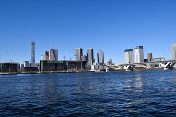 Naklejka premium 晴海埠頭選手村工事