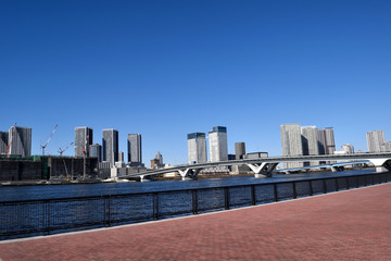 Fototapeta premium 晴海大橋と晴月橋