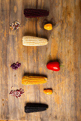 maíz frijol chile en tabla contraste 