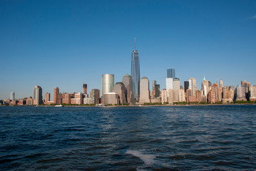 Fototapeta na wymiar Blick zur Skyline von Manhattan, New York City - USA