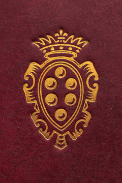 stemma dorato