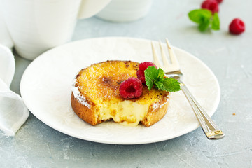 Tart with ginger creme brulee. Selective focus