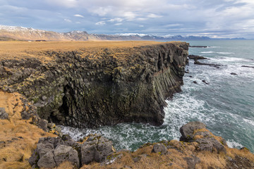Fototapeta na wymiar Views near the town of Arnastapi in Iceland 