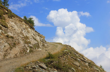 Fototapeta na wymiar panorama with mountain path