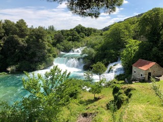 Fototapeta na wymiar Cascade de Krka 