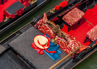 Venice, the city of the lagoon, of the canals, and of carnival masks. Famous throughout the world as one of the most beautiful and romantic cities. Gondola and gondolier..