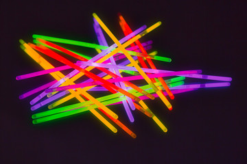 New colors of glow sticks for night party