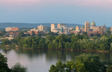 Fototapeta na wymiar Downtown Harrisburg and the Susquehanna River from Negley Park in Harrisburg, Pennsylvania
