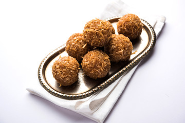 Jaggery coconut Laddoo / Nariyal gur ke laddu, indian sweet food for festivals like rakshabandhan/rakhi pournima