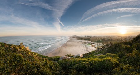 Praia da Guarita em Torres no Rio Grande do Sul, Brasil © rapstylesampa