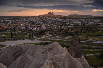 Obraz premium Beautiful sunset at sunset point, Goreme town in Cappadocia, Turkey