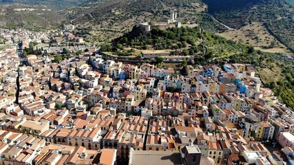 vue aérienne de Bosa, Sardaigne, Italie