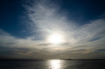 Fototapeta premium Céu no porto de Colonia Del Sacramento