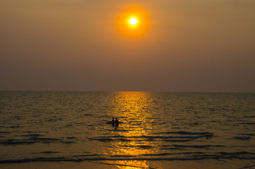 Obraz premium Beautiful Pattaya beach at sunset, Thailand