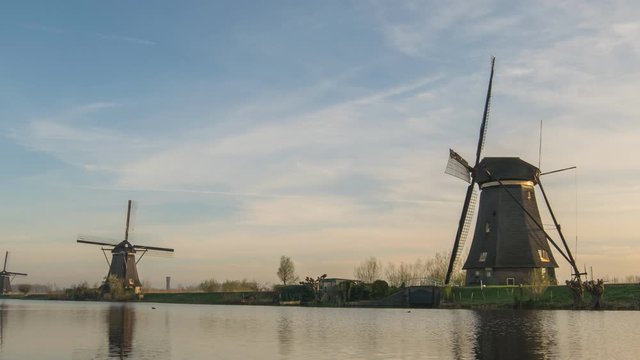 Dutch Windmill time lapse at Kinderdijk Village Netherlands, 4K timelapse