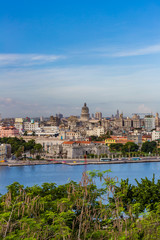 Fototapeta na wymiar Old Havana shoreline in Cuba