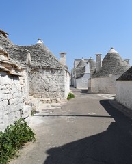 Alberobello, Trulli, Włchy, Apulla © Urszula
