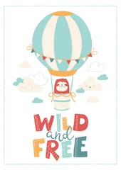 Fotobehang Dieren in luchtballon Vector kinderdagverblijfbanner met schattig dier - luiaard in een ballon in de wolken. De illustratie is in eenvoudige Scandinavische stijl. Belettering - wild en gratis.