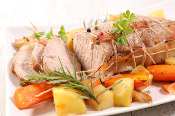 roast beef with carrot and potato