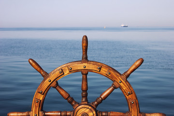 Steering hand wheel ship