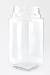 透明な瓶の空き瓶