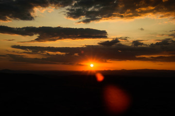 Momentos únicos vividos en el atardecer en España