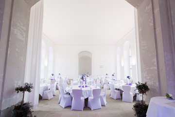 Hochzeitslocation Dekoriert