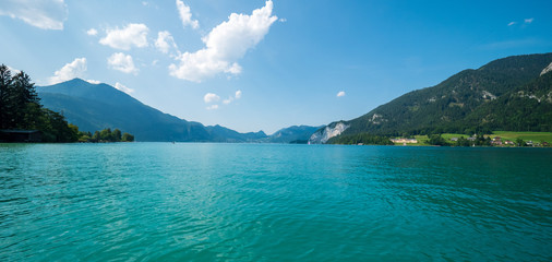 Wolfgangsee, Salzkammergut, Österreich, an einem sonnigen Sommertag