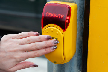 Traffic Light Button