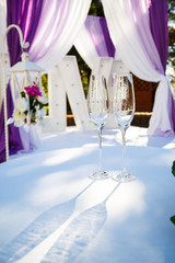 wedding decorations on the wedding day for the newlyweds