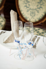 wedding decorations on the wedding day for the newlyweds