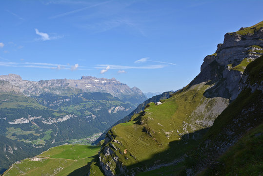 Blick vom Chalchtrittli übers südliche Glarnerland, Kanton Glarus