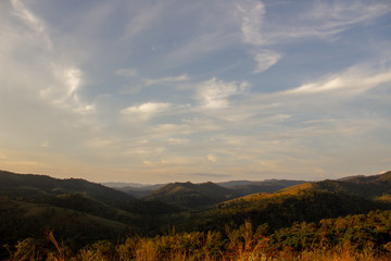 Obraz premium sunrise in mountains