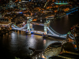 Tower Bridge - obrazy, fototapety, plakaty