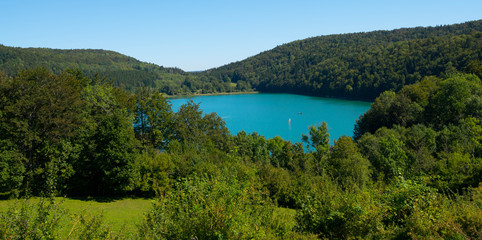 Fototapeta na wymiar Lac de Narlay im Franche Comté