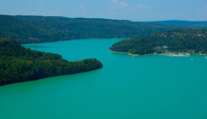 Wunderschöner Lac de Vouglans im Franche Comté