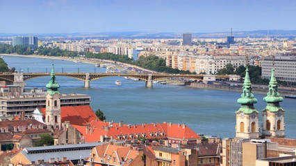 Fototapeta na wymiar Budapest city view with Danube river