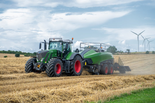 Fototapeta tractor working in field