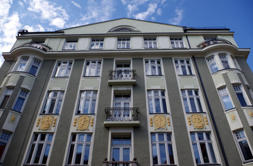 Fototapeta na wymiar façade dans la vieille ville de Tallinn,Estonie