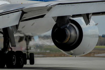 engine cargo plane dc-10