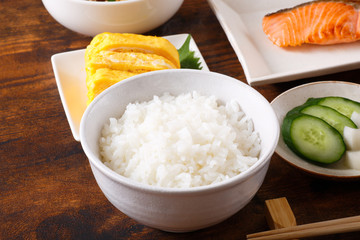 朝食イメージ、テーブル