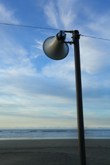 海水浴場の安全を導く装置