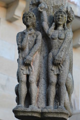 Fototapeta na wymiar Adam and Eve sculpture