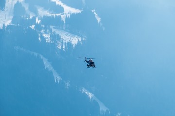 Rettungshubschrauber Rettungshelikopter Bergwacht Alpen 