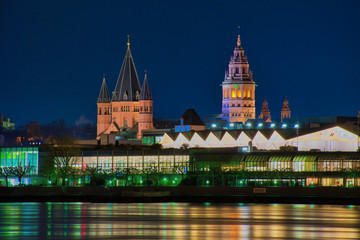 night cityscape of Mainz city with the St. Martins Dom, the landmark of Mainz