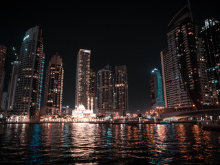 Obraz premium Skyscrapers of Dubai Marina at night